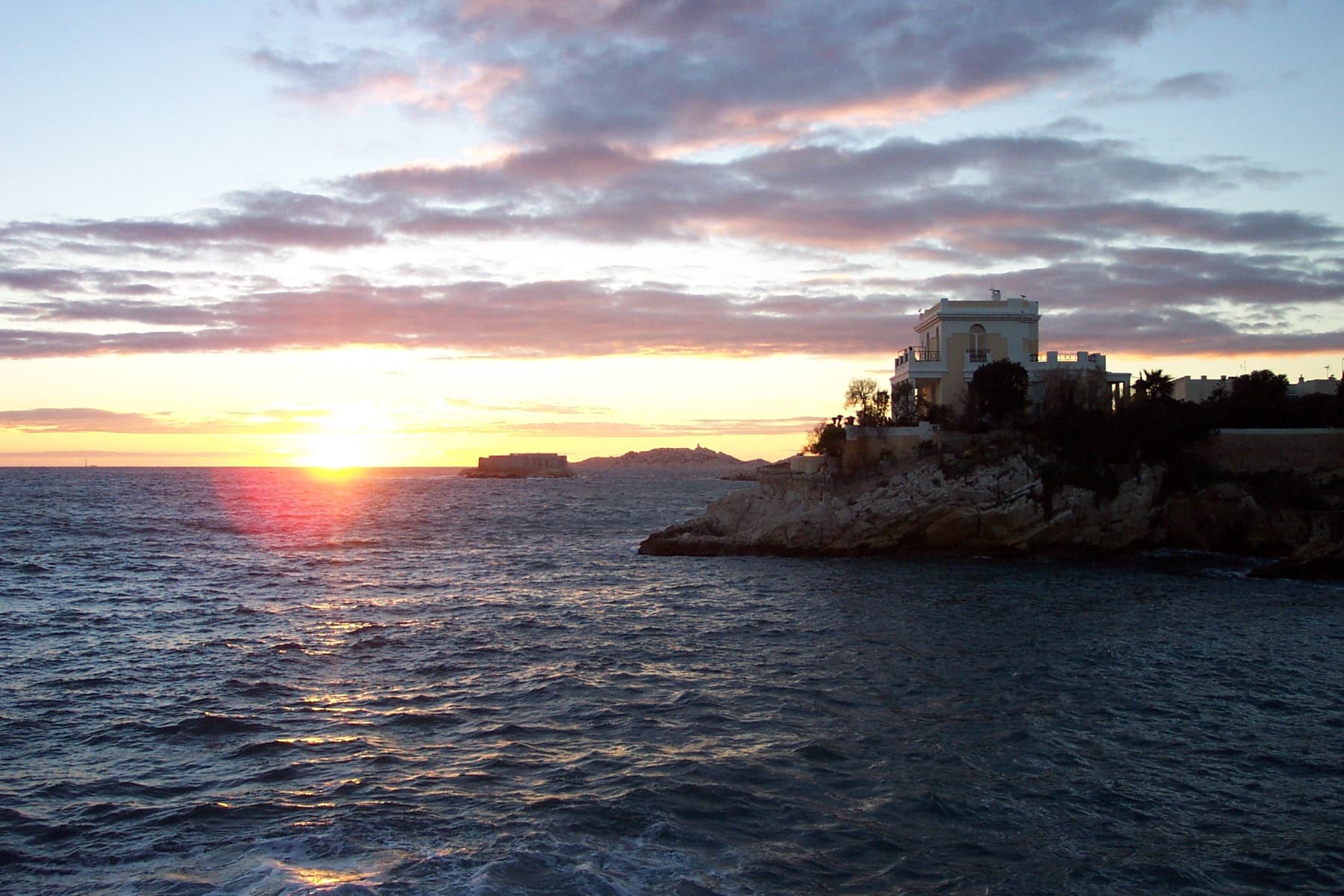 Frmrs Marseille France Marseille Sea And Coast View © V. Toche