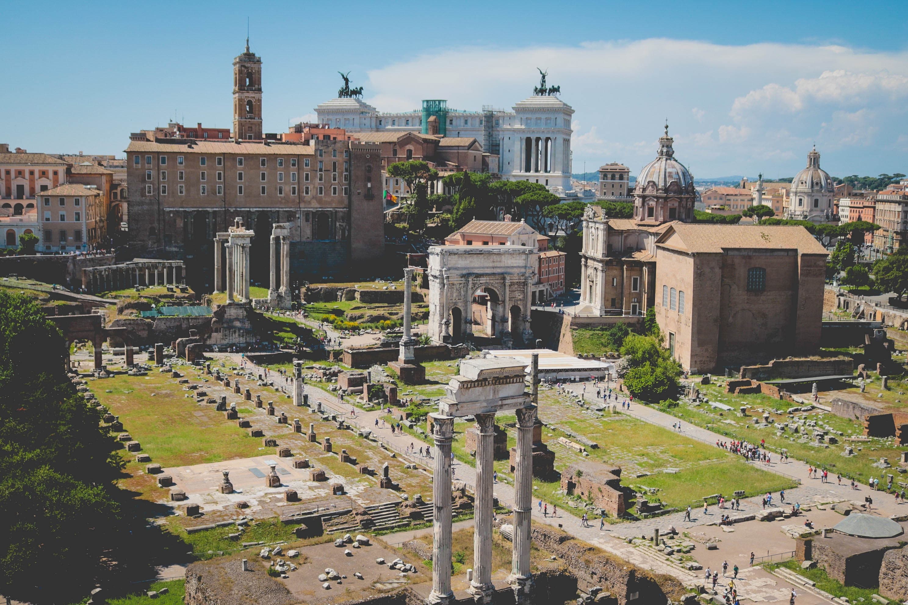 ITROM - Rome - Tempio del Divo Claudio - nicole reyes.jpg