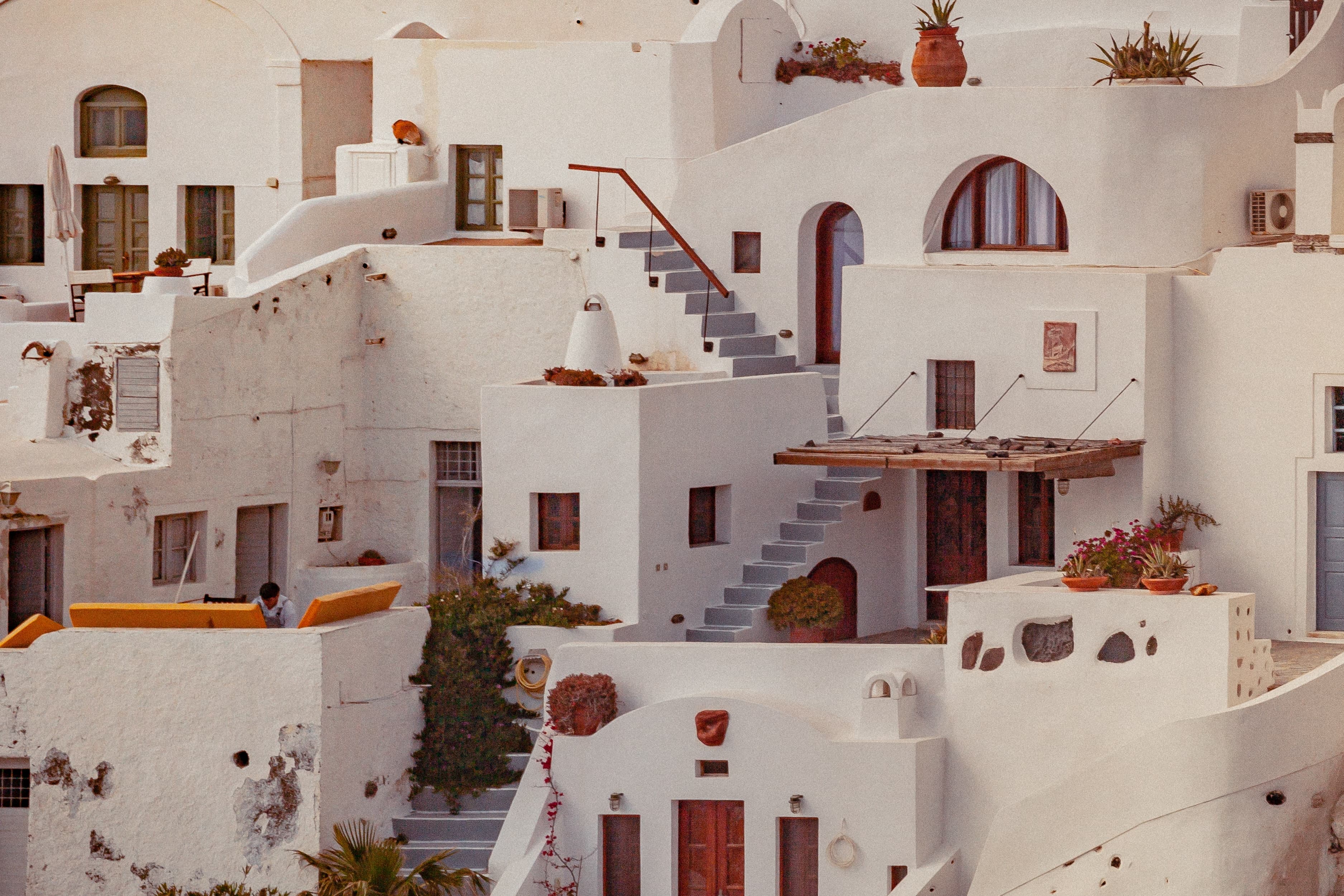GRATN - Santorini - Cluster of Homes.jpg