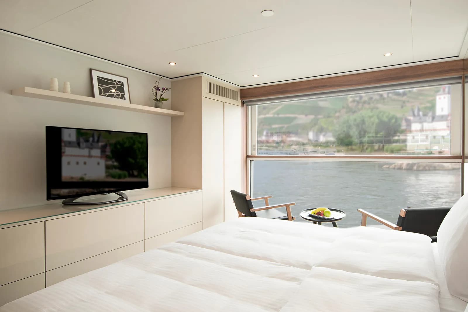Emerald Panorama Balcony Suite