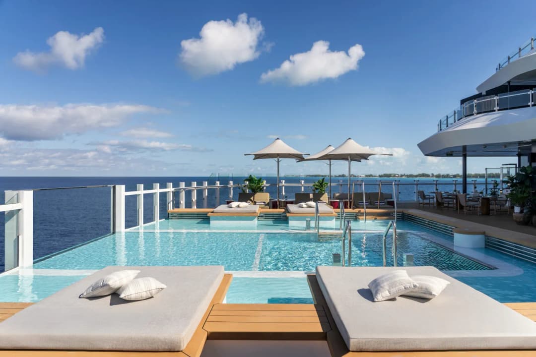 Main Pool and Infinity Pool